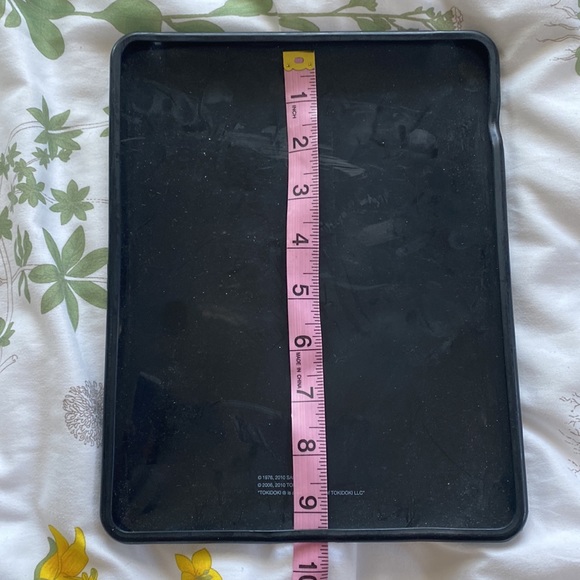 Tokidoki x hello kitty iPad case - Picture 5 of 9